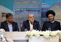 پیام مشترک نماینده ولی‌فقیه در استان و استاندار در پی سفر رئیس‌جمهور پزشکیان به استان اردبیل
